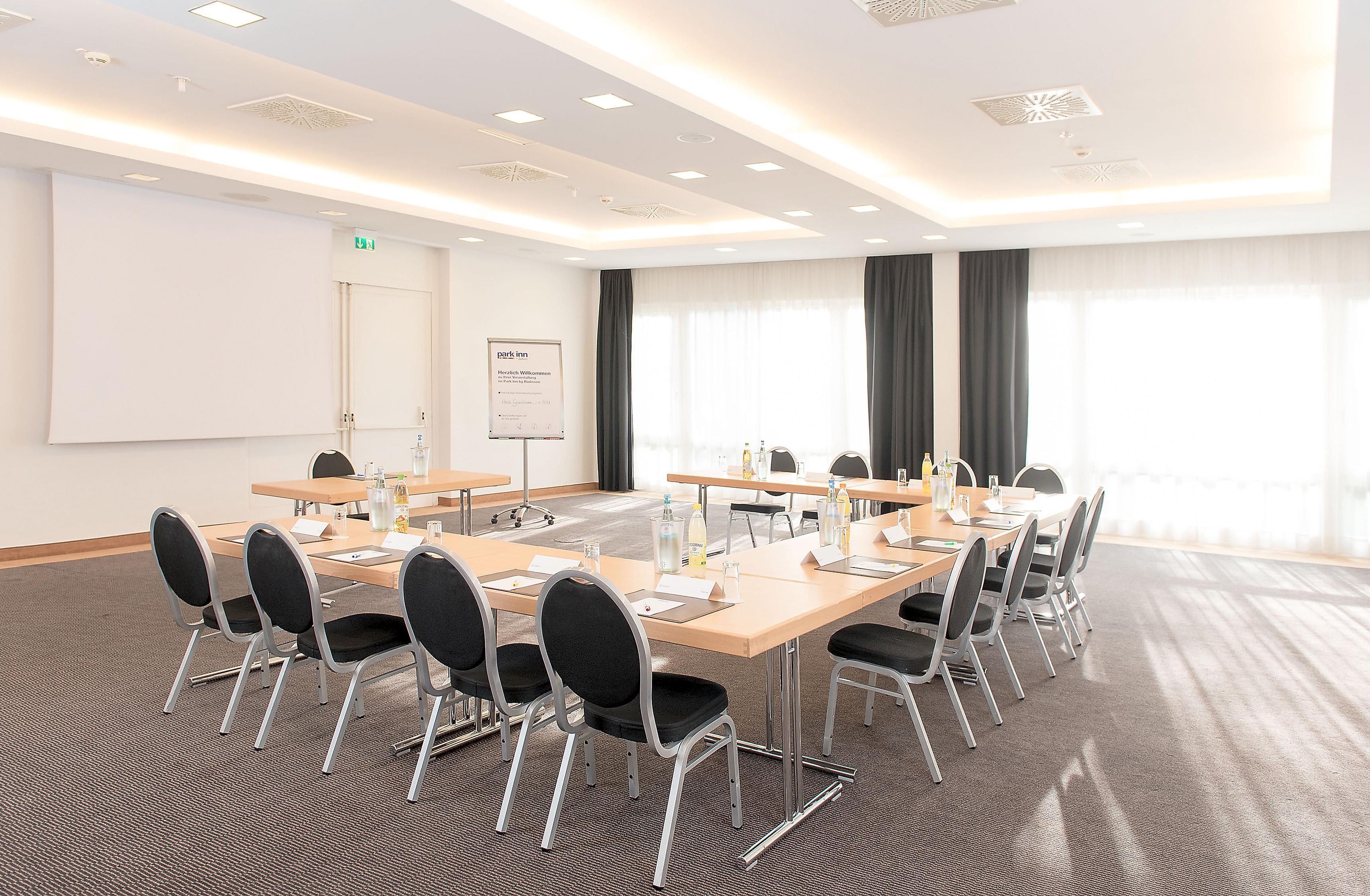 Mercure Hotel Duesseldorf Sued Экстерьер фото